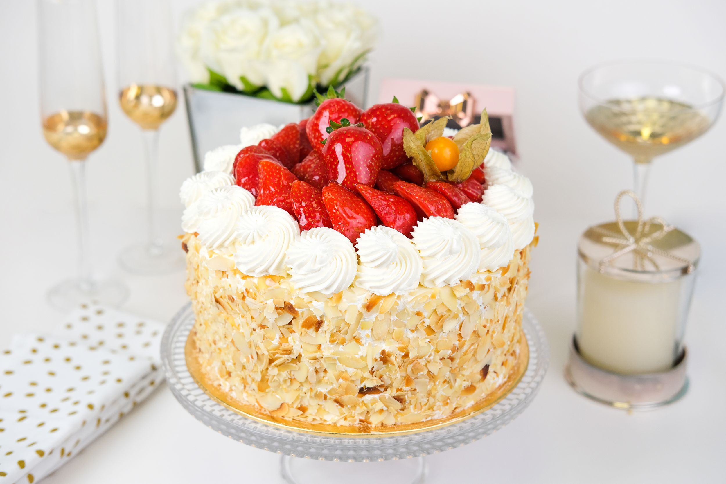 Our Strawberry Gateau Cake looks better in person! Check on your nearest  TOUS les JOURS store!🎂 | Instagram